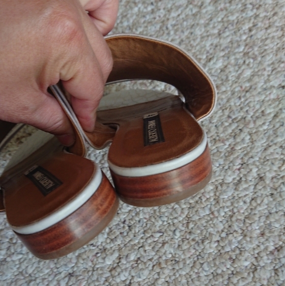 Alberto Fermani Tan and White Italian leather Slide Sandals size 6 - Picture 11 of 13